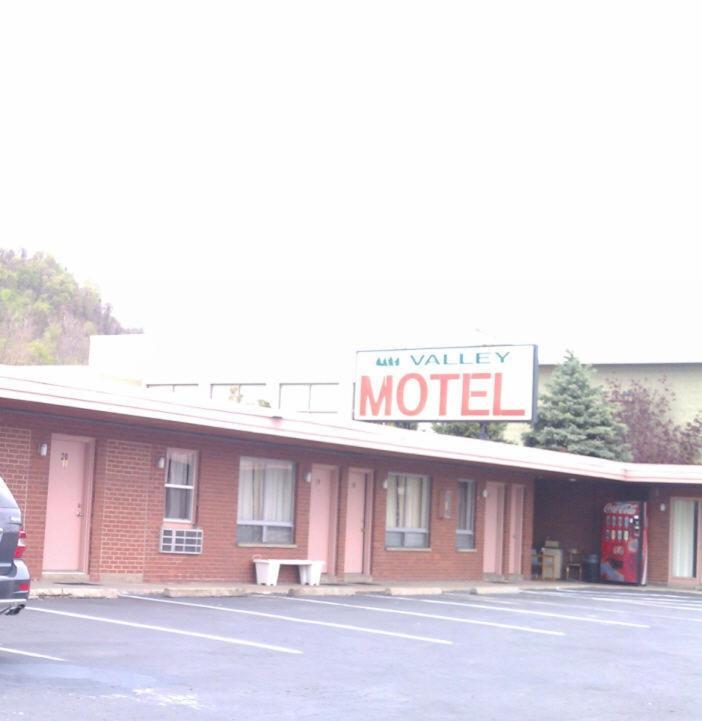 Valley Motel Pittsburgh Harmarville Buitenkant foto
