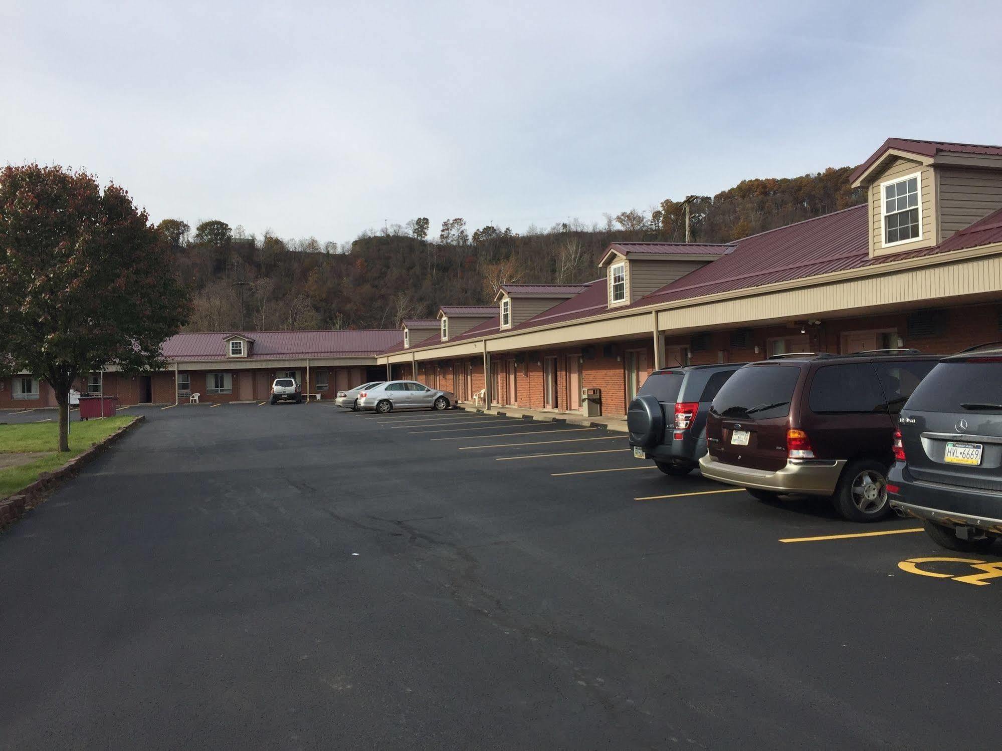 Valley Motel Pittsburgh Harmarville Buitenkant foto